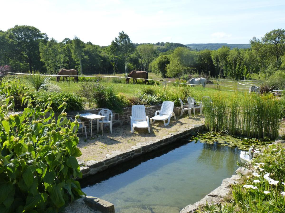 Gite De Caractere Lopérec Exterior foto